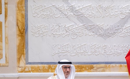 الأمير تسلم رسالة خطية من رئيس دولة الإمارات لحضور «مؤتمر الأمم المتحدة للمياه 2026» ديسمبر المقبل