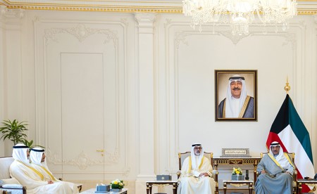 ولي العهد استقبل وزير الخارجية ورئيس البعثة الديبلوماسية لدى النمسا