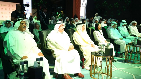 مشاركة وزراء الداخلية والعدل والشؤون الاجتماعية والصحة ونائب الرئيس التنفيذي لمجموعة بيت التمويل الكويتي للتكنولوجيا والعمليات هيثم التركيت في حفل ختام الحفلة