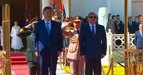 الرئيس المصري يستقبل نظيره الصيني في قصر الاتحادية بالقاهرة
