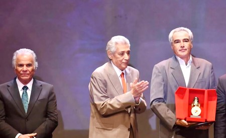 «التجريبي 33» كرّم البسام.. و«حياة» طرحت أسئلة الإنسان
