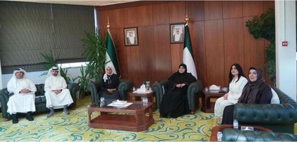  وكيلة وزارة العدل عواطف السند خلال مشاركتها "عن بُعد" في الاجتماع الـ(28) للجنة وكلاء وزارات العدل بدول مجلس التعاون لدول الخليج العربية
