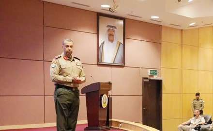 افتتاح دورة القيادة والأركان المشتركة في «كلية مبارك العبدالله»
