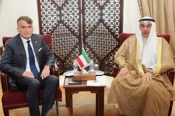 نائب وزير الخارجية يبحث مع مفوض عام «الأونروا» بالإنابة دعم جهودها في تقديم خدماتها الإنسانية