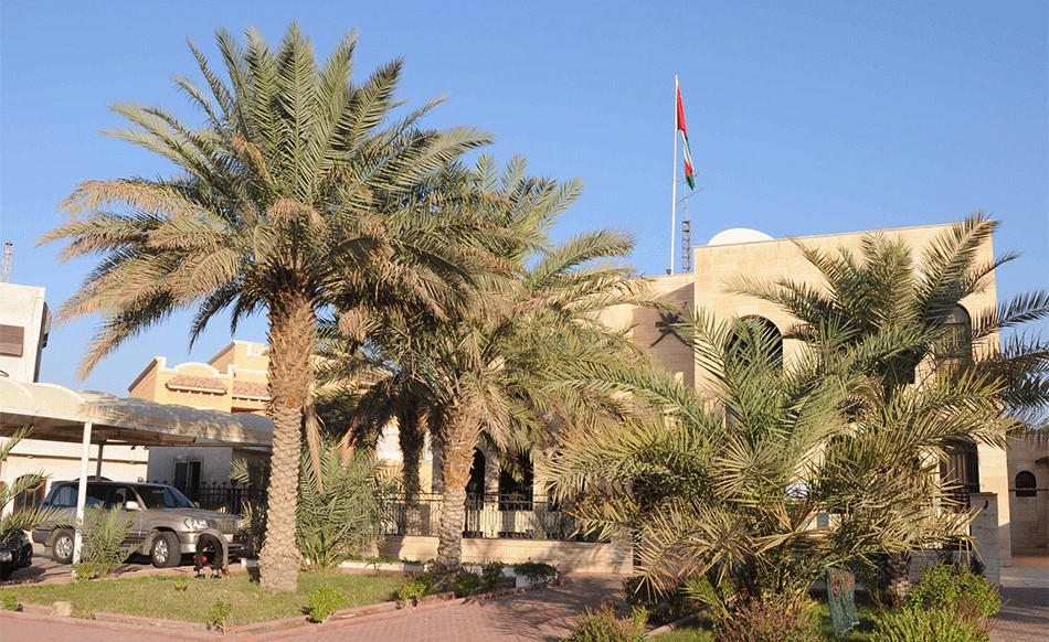 علي الشنفري سفيرا جديدا لسلطنة عمان لدى البلاد
