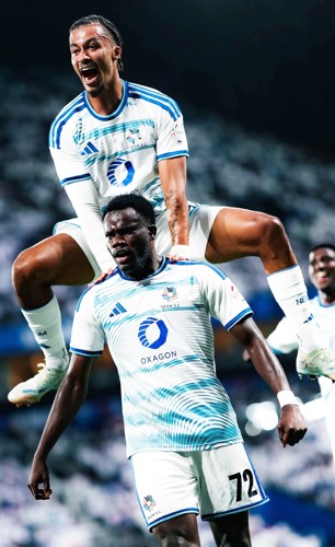 الهلال يخسر للمرة الأولى بعـد 521 يومـاً