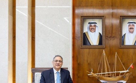 نائب وزير الخارجية بحث مع وكيل الخارجية الهندي المستجدات الإقليمية والدولية