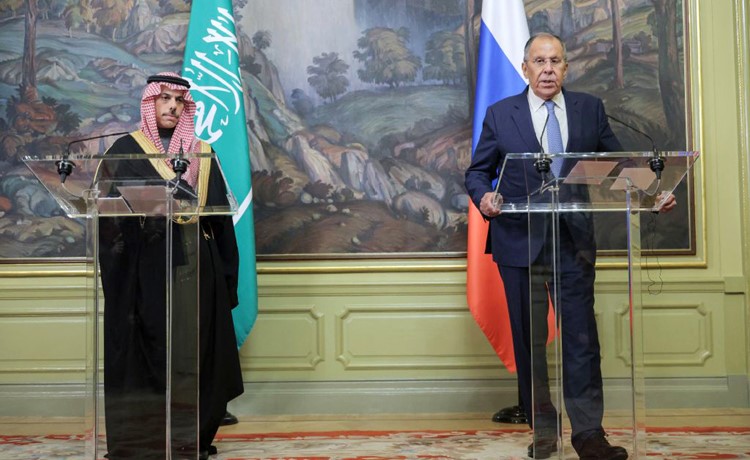 وزير الخارجية السعودي الحوثي فتح على نفسه بابا لا يمكن إغلاقه والمملكة ستستخدم كل الوسائل المتاحة لحماية مصالحها