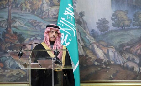 وزير الخارجية السعودي: «الحوثي» فتح على نفسه باباً لا يمكن إغلاقه.. والمملكة ستستخدم كل الوسائل المتاحة لحماية مصالحها