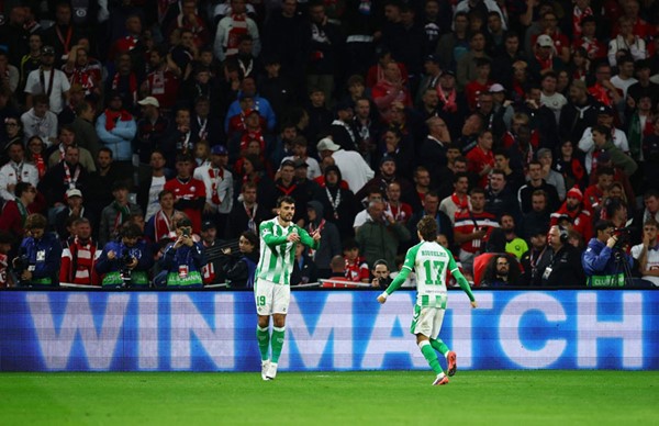 دوري أبطال أوروبا .. هالاند يقود مانشستر سيتي للفوز على بورتو بثنائية