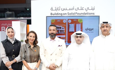 «أسيكو» تستعرض منظومتها المتكاملة لبناء بيت العمر في «بيتي للبناء»