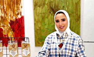فنانتان كويتيتان تشاركان في معرض أبوظبي