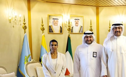 وزير الدفاع استقبل الوكيلين المساعدين في الوزارة بمناسبة تعيينهما في منصبيهما