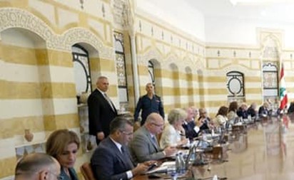 عون من مجلس الوزراء: إلى أهلنا في النبطية وصور وعربصاليم وصلتنا نداءاتكم وآن الأوان لكي تعود الدولة إلى الجنوب