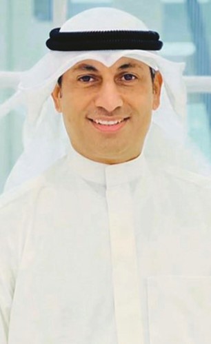 د حسين عبدالله عضوا في عروض النخبة لـ ظفار المسرحي الدولي بدورته الثانية