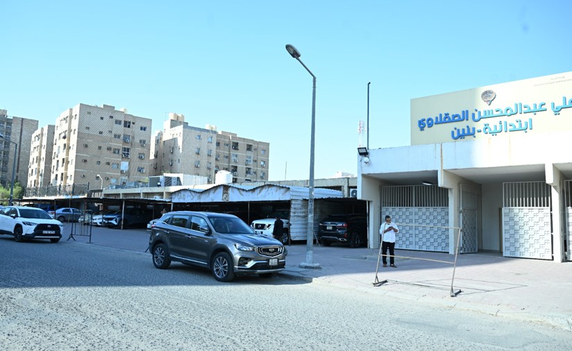 الأول ابتدائي دشن العام الدراسي اليوم والمرور على أهبة الاستعداد أمام المدارس