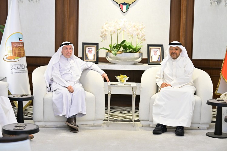عذبي الناصر يلتقي المواطنين ويبحث تعزيز الخدمات والسلامة ودعم المبادرات المجتمعية