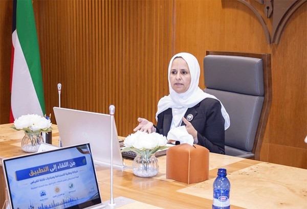وزيرة «التنمية والاستدامة» ومدير «التطبيقي» يبحثان دمج معايير الاستدامة في المناهج