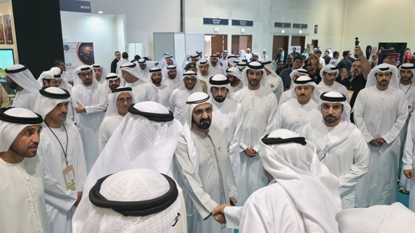نائب رئيس الإمارات زار جناح الكويت في معرض «سوق السفر العربي» بدبي