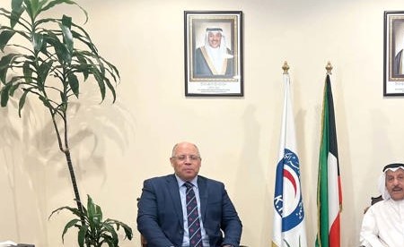 السفير المصري: التعاون الإنساني مع الكويت يعزز الاستجابة للأزمات