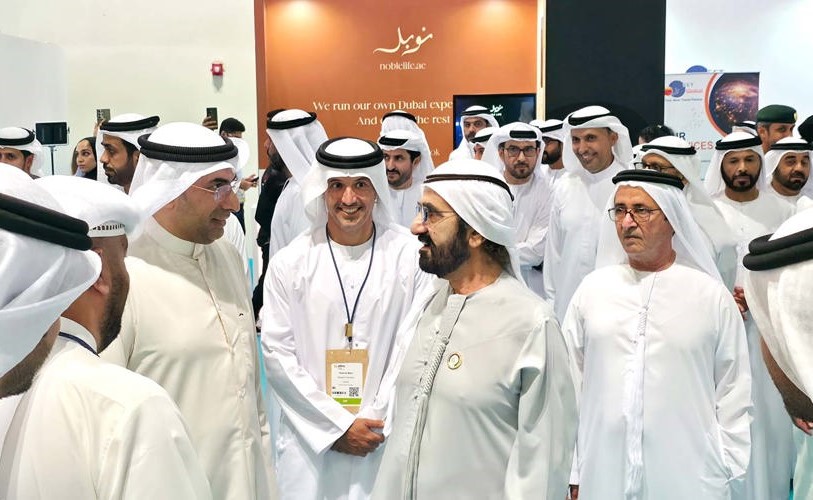 نائب رئيس الإمارات زار جناح الكويت في سوق السفر العربي بدبي