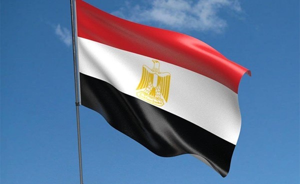 مصر تدين استمرار الهجمات على السعودية وتؤكد تضامنها الكامل معها