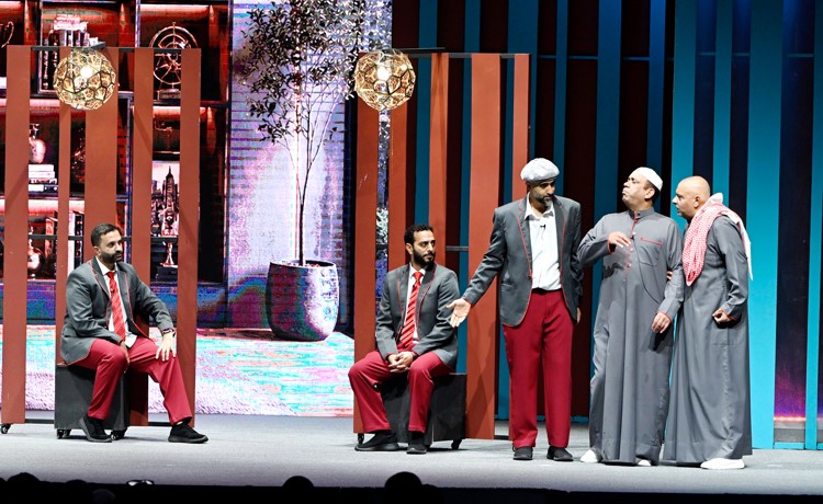 شوقر دادي كوميدية تواجه الهروب من الزمن