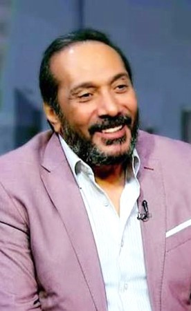 الحجار يستعيد أعمال خيرت