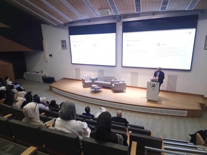 كلية الصحة العامة تنظّم ملتقاها الثاني بالتعاون مع مركز الكويت للوقاية من الأمراض ومكافحتها
