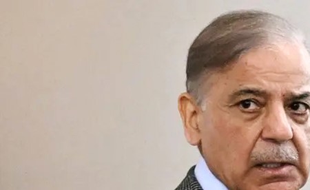 رئيس وزراء باكستان يُدين بأشد العبارات «المحاولة الدنيئة لاستهداف الموقع المقدس بمكة المكرمة»
