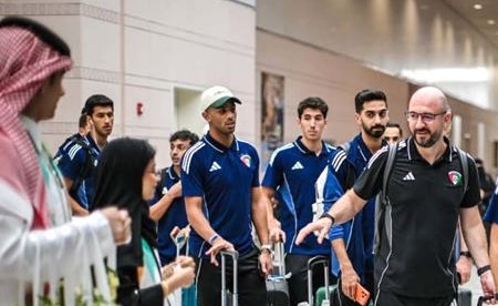 «الأزرق» يلتقي اليمن في «البروفة الأخيرة»