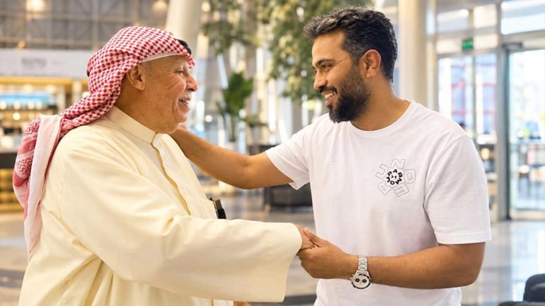 مخرج البرنامج عبدالوهاب الصلاحات مرحبا بالمخرج القدير أزور ياسين