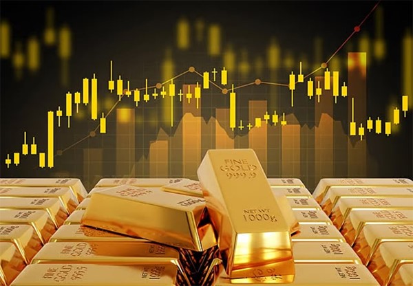 الذهب يرتفع بدعم من انخفاض أسعار النفط وتراجع الدولار