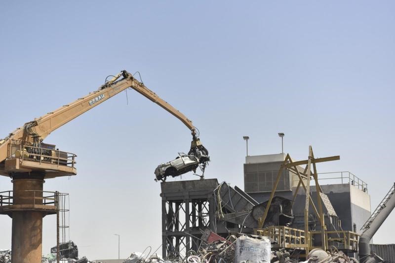 "المرور": إحالة متهمين عرّضا حياة مستخدمي الطريق للخطر إلى السجن المركزي وكبس مركبتيهما