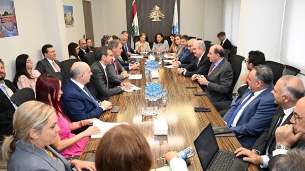 حاكم مصرف لبنان: إعادة 8.1 مليارات دولار إلى المودعين بحلول نهاية 2026