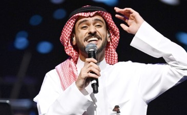 عايض يشعل «المسرح الوطني»