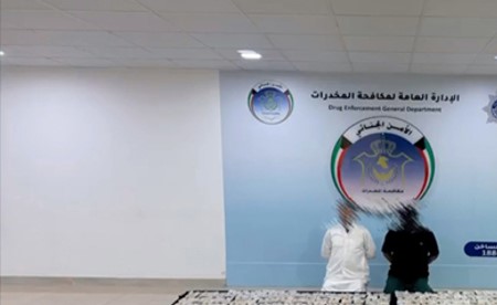 بالفيديو.. ضبط متهمين بـ 700 ألف قرص كابتي في كبد