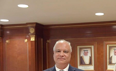 وزيرة الشؤون تبحث مع مستشار مفوضية اللاجئين لدى دول الخليج تعزيز التعاون الإنساني