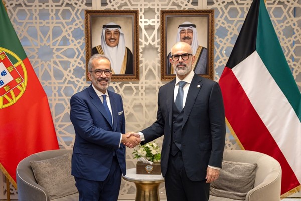 وزير الخارجية يبحث مع نظيره البرتغالي آخر المستجدات الإقليمية والدولية