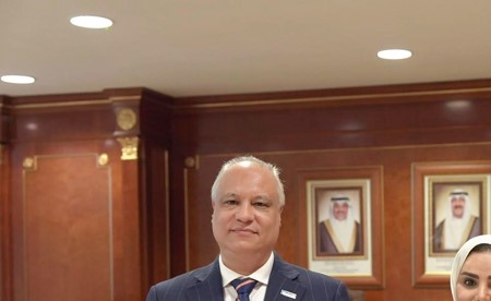 وزيرة الشؤون تبحث مع مستشار مفوضية اللاجئين لدى دول الخليج تعزيز التعاون الإنساني