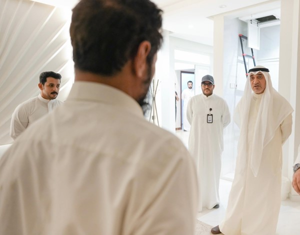 كمين محكم يُسقط متهماً بمنطقة سعد العبدالله يصنع «الشبو» في جاخور ويتاجر بالمواد المخدرة