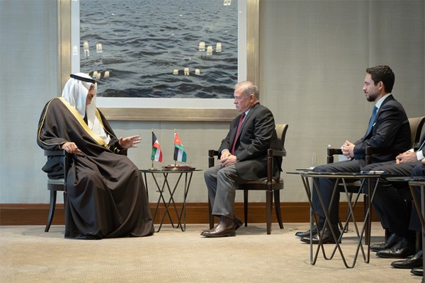 ممثل صاحب السمو سمو ولي العهد بحث مع ملك الأردن وولي عهده العلاقات الأخوية التاريخية بين البلدين