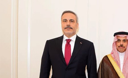 مصر والسعودية وباكستان وتركيا تؤكد أهمية ضمان حرية الملاحة الكاملة في المنطقة
