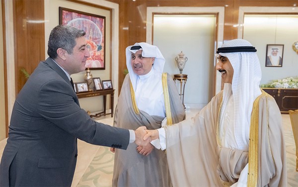 حمد الجابر وثامر الجابر يبحثان مع سفير أرمينيا العلاقات الثنائية وتطورات المنطقة