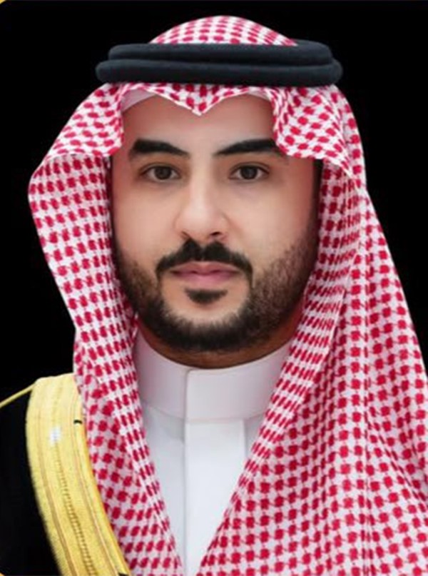 وزير الدفاع هنَّأ نظيره السعودي بمناسبة ذكرى اليوم الوطني: للمملكة وشعبها الشقيق دوام التقدم والازدهار
