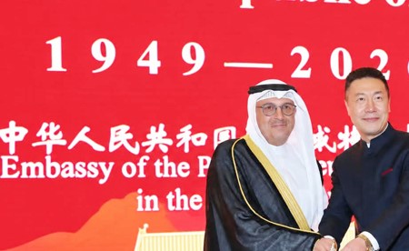 يانغ شين: العلاقات الكويتية- الصينية دخلت «مساراً أسرع» ونتطلع إلى شراكة أوسع في الطاقة والتكنولوجيا