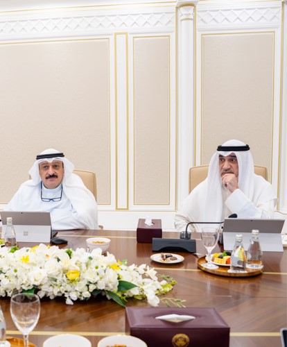 النائب الأول لرئيس الوزراء ووزير الداخلية الشيخ فهد اليوسف و د. أحمد العوضي