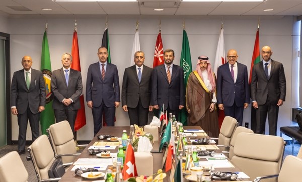 مساعد وزير الخارجية لشؤون مجلس التعاون يؤكد أهمية تعزيز الشراكات الخليجية مع فرنسا وسويسرا