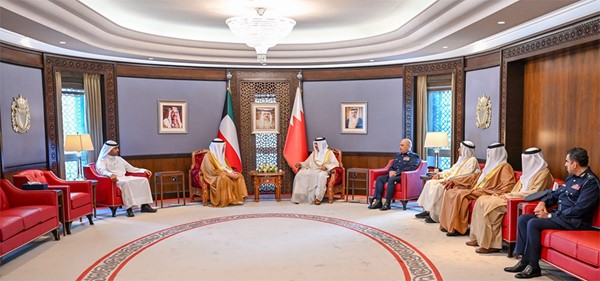 اليوسف: الكويت تقف إلى جانب البحرين في مواجهة كل ما يمس أمنها واستقرارها