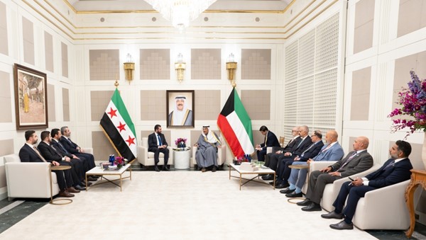 ممثل صاحب السمو سمو ولي العهد بحث مع الرئيس السوري العلاقات الثنائية الأخوية